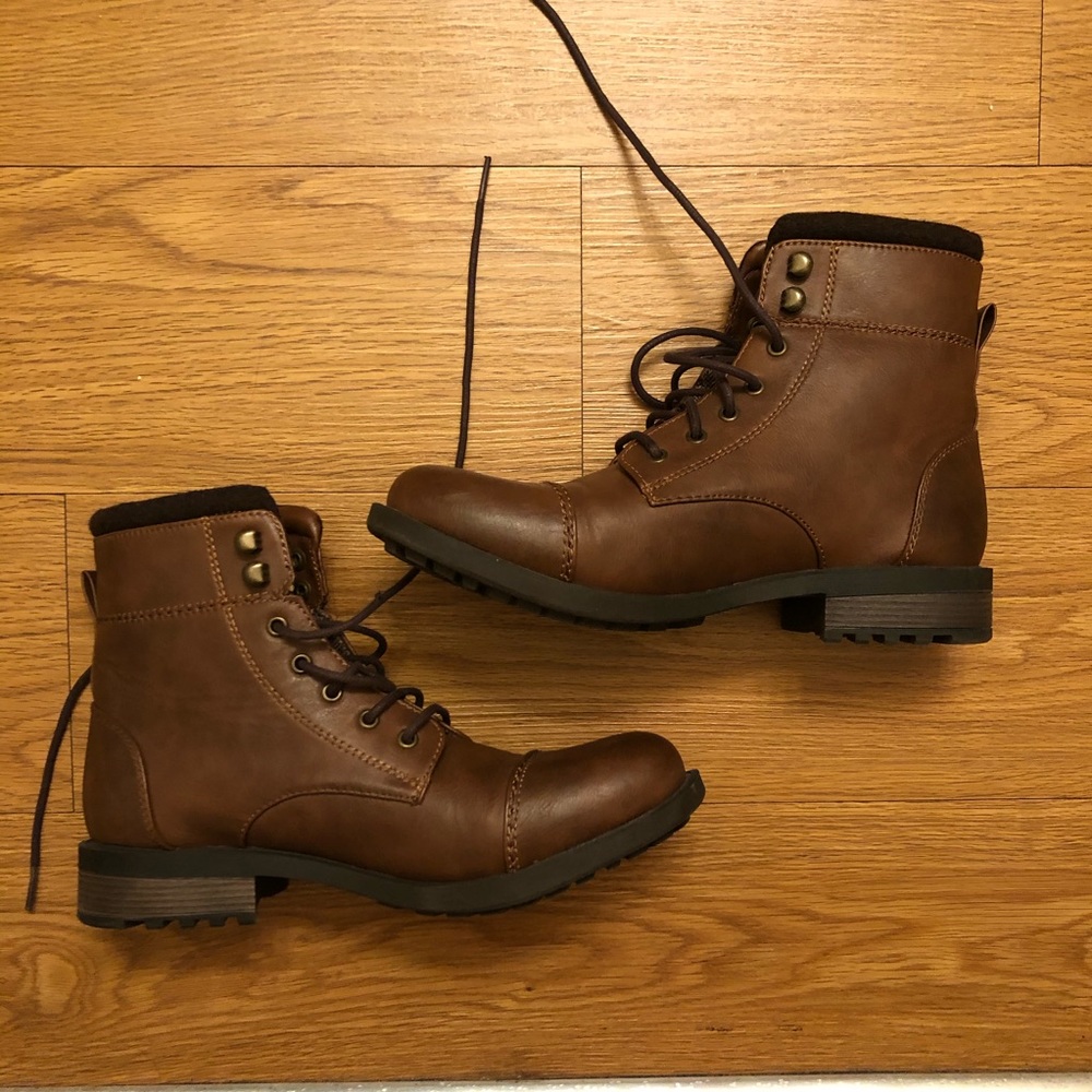 Mossimo supply Co. Brown boots size 8